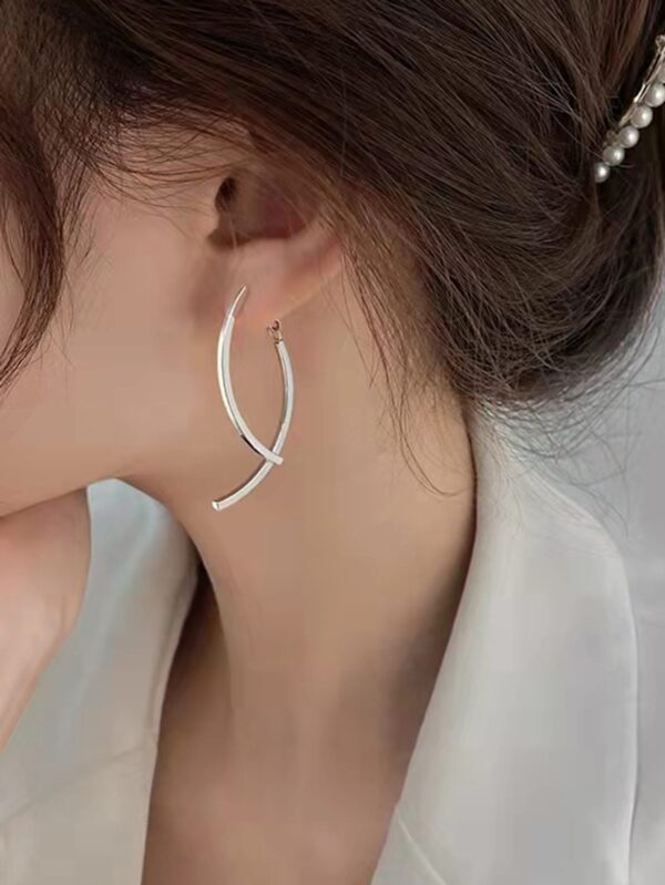 Elegant Criss Cross Earring Jackets